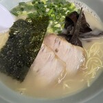 博多ばってんラーメン - 