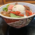 八千代 - ひこね丼。