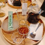 Oolong Market 茶市場 - 
