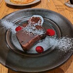 ザ ライフ バイ マルシェバトン柏 - ショコラケーキ