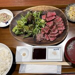 Kagoshima black beef! Steak set meal