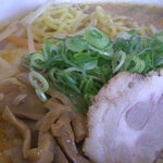 味の太源 - オロチョン味噌ラーメン（トッピングのUP）