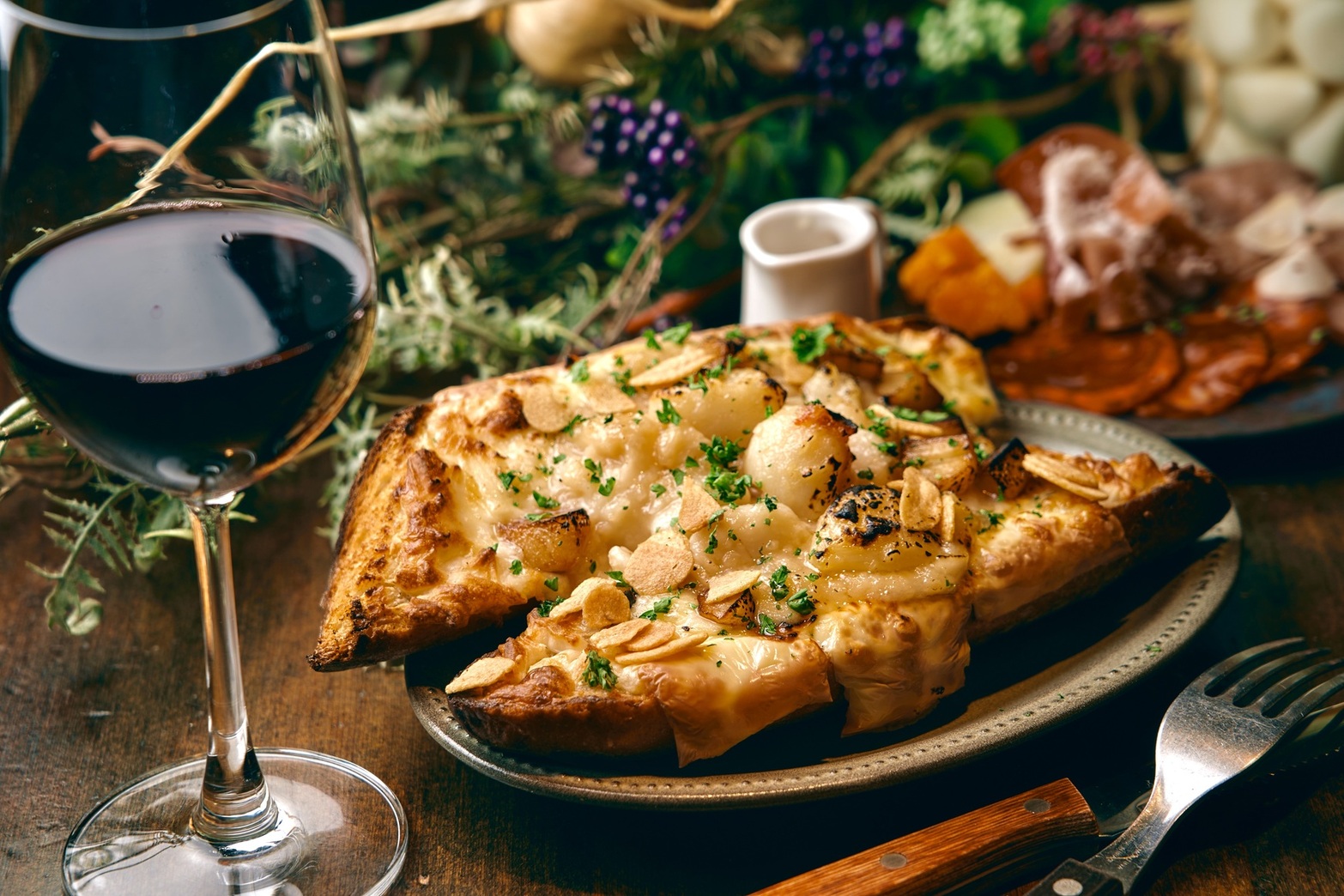 写真 4ページ目 : ニンニクバル にょんにょご - 代々木公園/にんにく 写真 4ページ目 : ニンニクバル にょんにょご - 代々木公園/にんにく