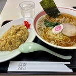 ちくせん - ラーメンと半チャーハンのセット