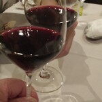 オーベルジュ サウステラス - グラス赤ワイン〜