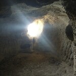 幸鮨 - 後光が差す岩穴〜を見学〜