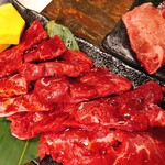 YAKINIKU HOMURA - 