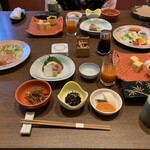 海鮮問屋の宿 くろしお - 