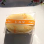 ドゥー・シュークル - シュス147円。小さいチーズケーキです
