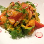 8cho - Ensalada de Salmon Ahumado con Dresing de Gazpacho ~ サーモンとアボカドのサラダ　ガスパッチョドレッシング ~