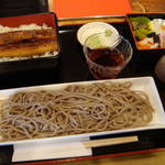 横濱屋本舗食堂 - 