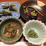 （夕食）大福、キノコ、わらび等