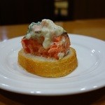 ロマネ - サーモン粒マスタードソース