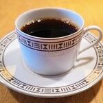 吉岡コーヒー - マンデリン500円 テリーヌショコラ450円