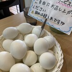 巳ラーメン - 食べ放題のゆで卵