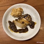 千陽 - 鮑と真鱈の白子の揚物を鮑の肝ソースとともに