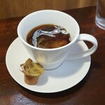 キッチン ブルー グローブ - ミルクを入れます