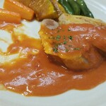 キッチン ブルー グローブ - １つ食べても、ソースがたっぷり余りそう！？