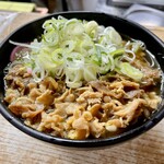 ぷらっとぴっと 7・8番ホーム - かしわうどん、かしわトッピング