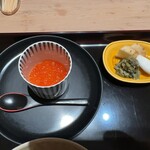 末冨 - 味変のいくらと香の物