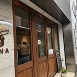 IENA - お洒落な店頭