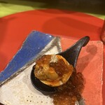 食堂とだか - いくらたっぷり雲丹オンザ煮玉子