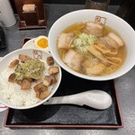 喜多方ラーメン 坂内   - 