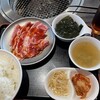 焼肉 宝島 総和牛谷店