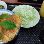 かつ丼 わか葉 - カツ玉丼。いやー美味しく無いなぁ