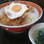 餃子屋麺壱番館 - 唐揚げ丼