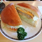 コメダ珈琲店 - フィッシュバーガー