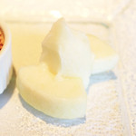 キメラ - マルゲリット・マリーラのソルベットとラ・フランスのサラダ '13 11月中旬