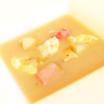 キメラ - 栗の温かいズッペッタ 仔牛フィレ、フォアグラのテリーナ、岸根栗のローストを鏤めて '13 11月中旬