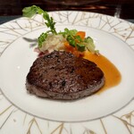 ラビスタ大雪山 - 十勝ラビスタ牛フィレ肉のポワレ 〜マデラソース〜