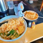 Puri Uma Udon Furusato - 天ぷらうどんは、ぷりうまの海老天と
                      さつまいもと、海苔であった