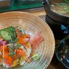寿司けん - 料理写真:海鮮バラちらし・きのこ汁1700円（1870円税込）