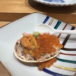 鮨 いくた - 香箱蟹と雲丹イクラのちらし寿司