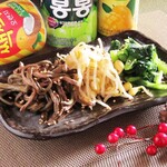 すもも - ぜんまいは乾燥ぜんまい使用。もやしは大豆もやし