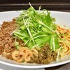 四川担担麺 阿吽 キッテグランシェ店