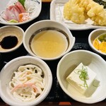 たよし 曾根崎店 - たよし定食900円。