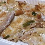 セブンイレブン - 塩レモンだれのねぎ塩豚カルビ弁当(麦飯)