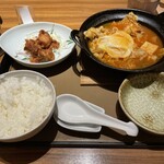 Yayoi Ken - チゲ鍋定食920円