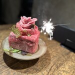 焼肉うしどし - 肉ケーキ！！