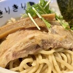 Kirikiri Mai - 麺