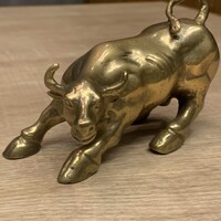 鉄板焼きWAGYU LIVERARY - テーブルマスコット　金牛？