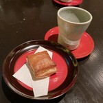 ラ・ボンヌターブル - 