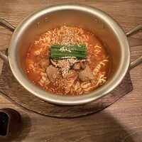 炭火焼肉ホルモン うしごろ 中目黒店 - 