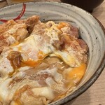 鳥つね自然洞 - 特上親子丼（UP）