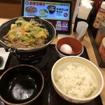 すき家 - 牛すき鍋定食
