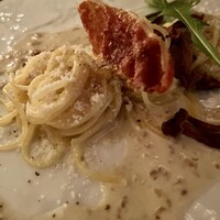 インコントロ オステリア&グリル - ポルチーニ茸のクリームソース スパゲッティ